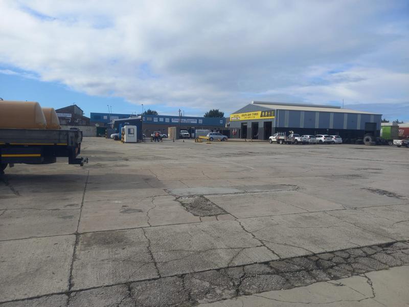To Let commercial Property for Rent in North End Eastern Cape